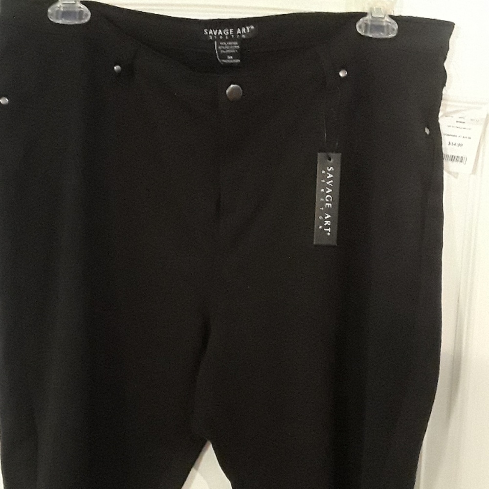 Capris - Picture 2 of 3